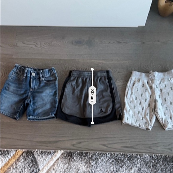 Baby Gap, Nike Jordan, George Shorts for boys Size 4 - Picture 8 of 9